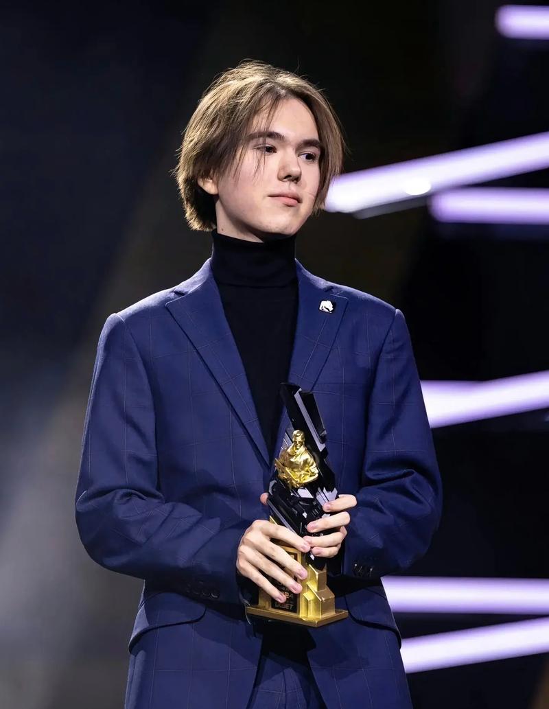 FURIA宣布因健康原因mwzera的离开